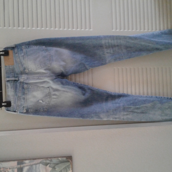 Mens Distressed Jeand - Picture 4 of 6